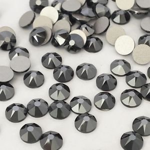 100 x Jet Hematite Crystals